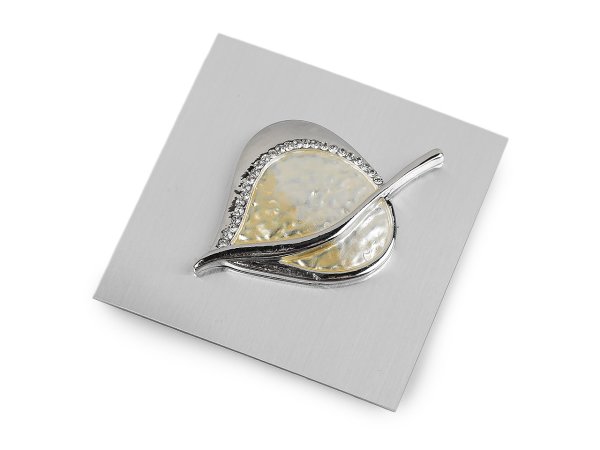 Magnetická brož s broušenými kamínky list