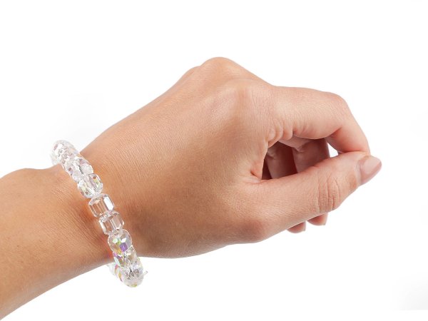 Náramek pružný z broušených korálků s AB efektem