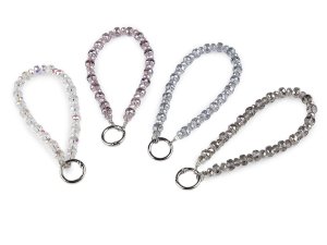 Přívěsek na mobil ze skleněných korálků