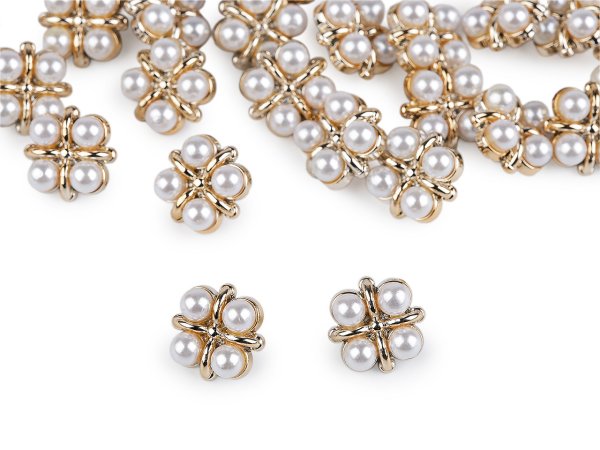 Knoflík zdobený perlami velikost 24", 28", 34"