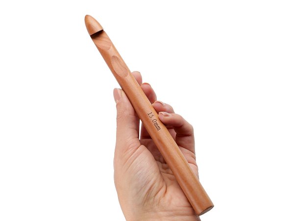 Háček na háčkování dřevěný vel. 15
