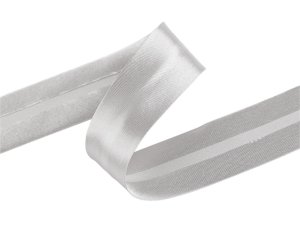 Šikmý proužek saténový šíře 30 mm zažehlený