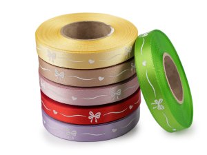 Saténová stuha šíře 15 mm mašličky a srdíčka