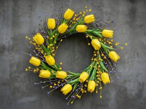 Umělá větvička s pupeny na drátku tvarovatelná