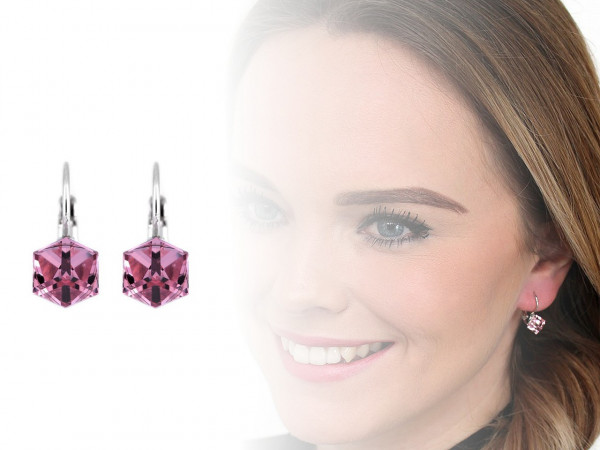 Náušnice se Swarovski Elements kostka