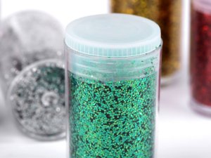 Sada glitrů / třpytek v dózičkách 8 ks 4 g