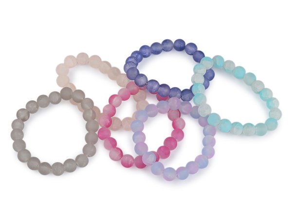 Náramek pružný ze skleněných korálků s ledovým efektem