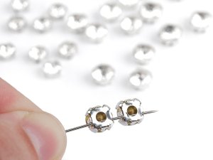 Našívací šatony / štras v pouzdře / kotlíku Ø6; 7; 8 mm
