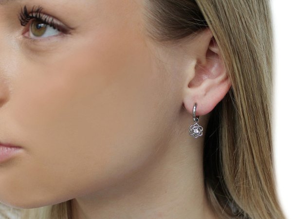 Náušnice z nerezové oceli kroužky, květ s broušeným kamínkem