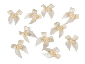 Saténová mašlička s růžičkou