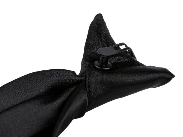 Saténová kravata s klipem, bez vázání