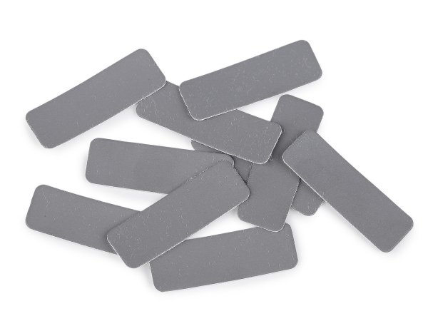 Reflexní nášivka na oděvy a doplňky