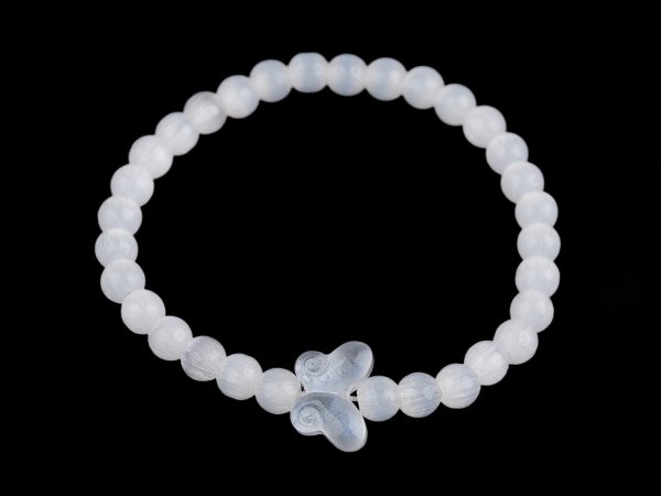 Náramek pružný ze skleněných korálků kočka, motýl, hvězda