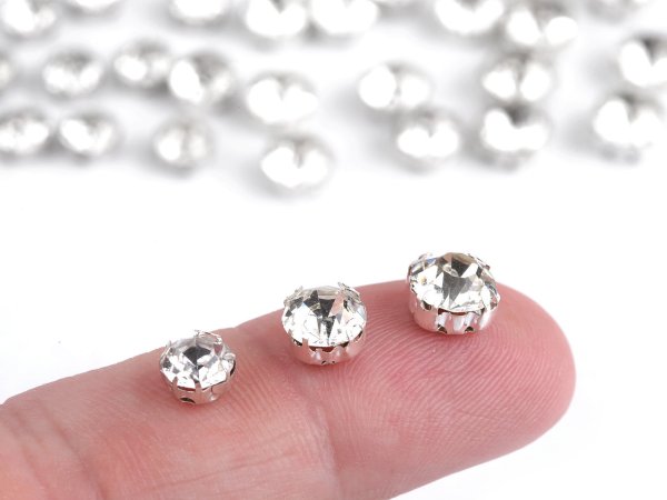 Našívací šatony / štras v pouzdře / kotlíku Ø6; 7; 8 mm