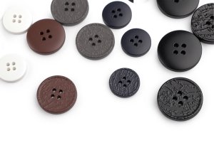 Knoflík kabátový, sakový velikost 28"; 36"; 40"