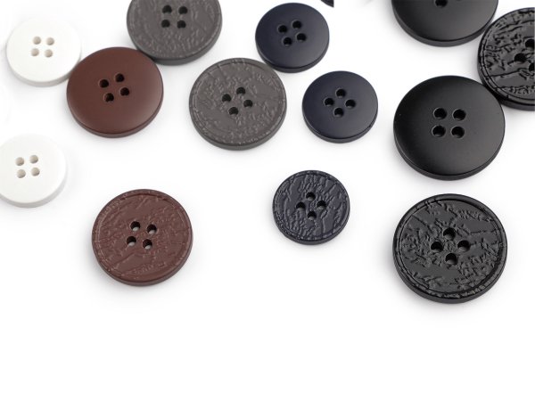 Knoflík kabátový, sakový velikost 28"; 36"; 40"