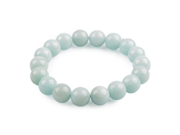 Náramek z minerálních, syntetických a skleněných korálků