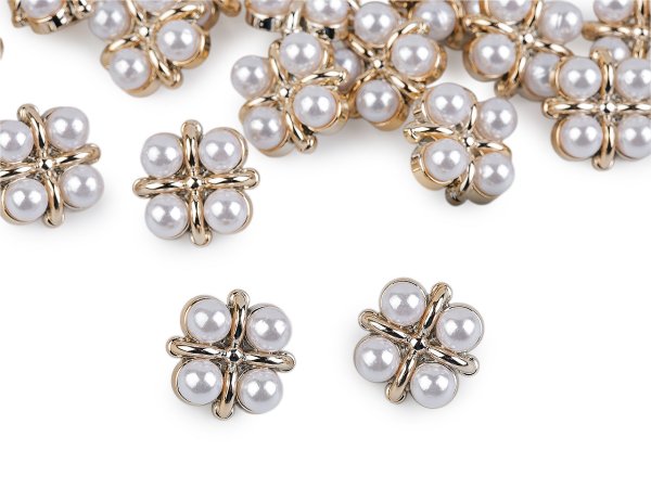 Knoflík zdobený perlami velikost 24", 28", 34"