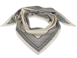 Saténový šátek trojúhelníkový 65x135 cm