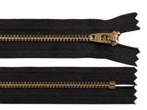 Kovový zip YKK No 4 délka 18 cm (jeansový)
