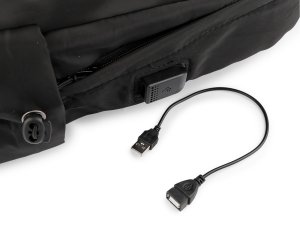 Cestovní batoh s USB portem 32x45 cm