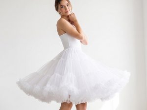 Našívací / všívací tylový volánek k výrobě tutu sukní šíře 10 cm