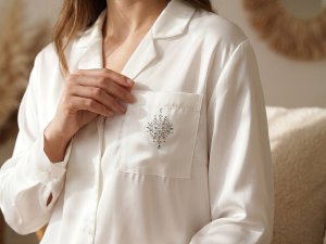 Nažehlovací kamínková aplikace na textil
