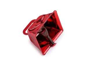 Kovový zvoneček hranatý 26x32 mm
