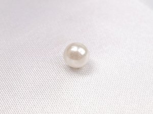 Perly / korálky Ø8 mm k nýtování