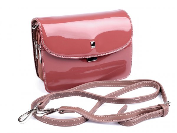 Kabelka lesklá crossbody 13x19,5 cm