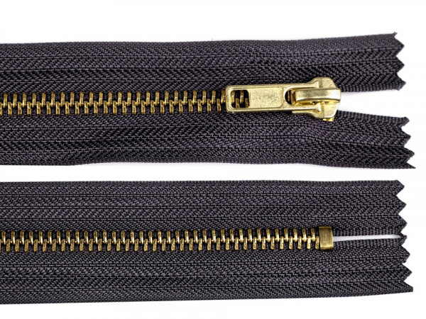 Kovový / mosazný zip šíře 6 mm délka 18 cm