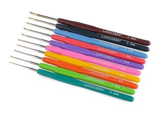 Sada háčků na háčkování se silikonovou rukojetí a zlatou špičkou