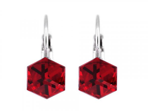 Náušnice se Swarovski Elements kostka