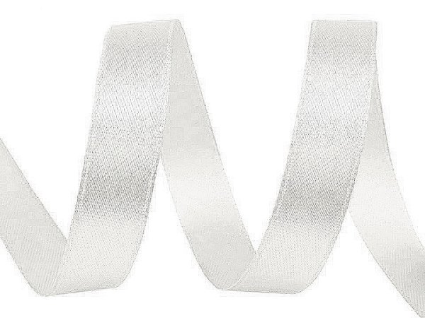 Atlasová stuha svazky po 5 m šíře 12 mm