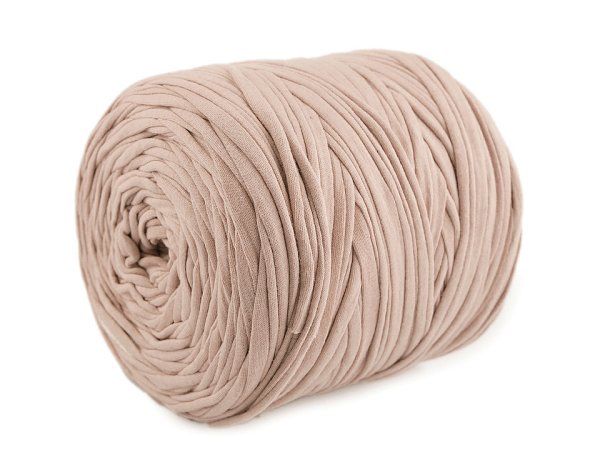Špagety / příze Spagitolli 550-700 g