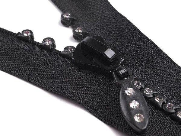 Kostěný zip No 4 délka 70 cm se štrasovými kamínky