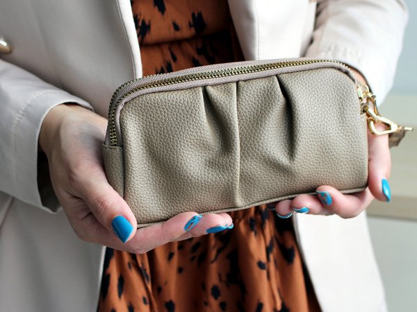 Kabelka / pouzdro do ruky 18x9,5 cm