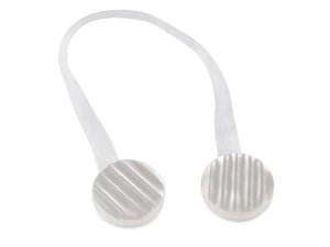 Magnetická spona na závěsy