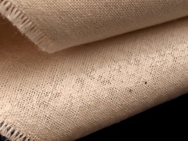 Tkaná vložka nažehlovací Terpolín 35 g/m² šíře 80 cm výztuha na kabelky