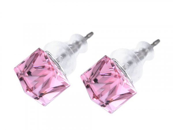 Náušnice se Swarovski Elements kostka