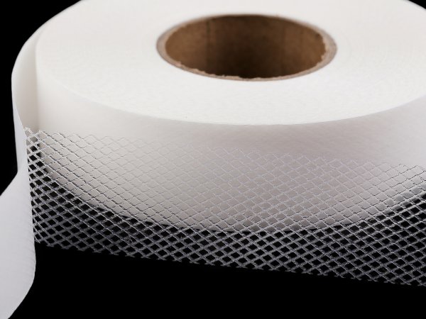 Fixační mřížka zažehlovací šíře 50mm KARI