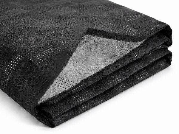 Zateplený prošev se saténovým efektem