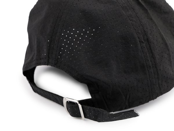 Letní kšiltovka perforovaná unisex