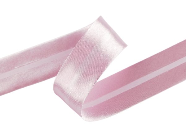 Šikmý proužek saténový šíře 30 mm zažehlený