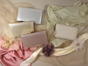 Kabelka - psaníčko metalické