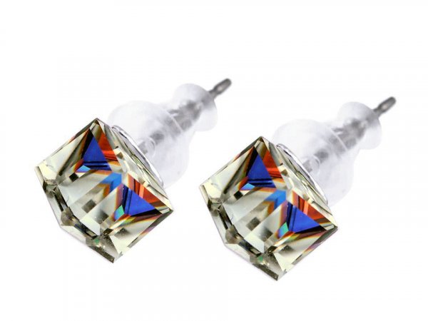 Náušnice se Swarovski Elements kostka