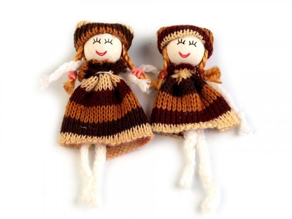 Textilní panenka / nášivka 8 cm