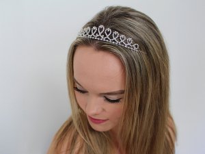 Štrasová čelenka / korunka do vlasů