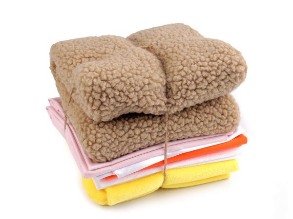 Zbytková metráž látek - mix materiálů 0,5 kg