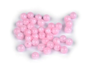 Plastové korálky Ø8 mm se srdíčkem